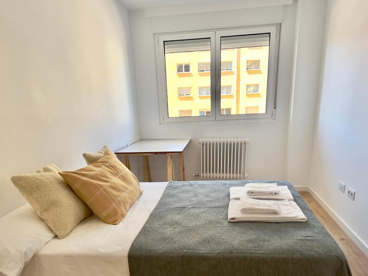 Housing Leon Ana Mogas Con Garaje Apartment Екстериор снимка